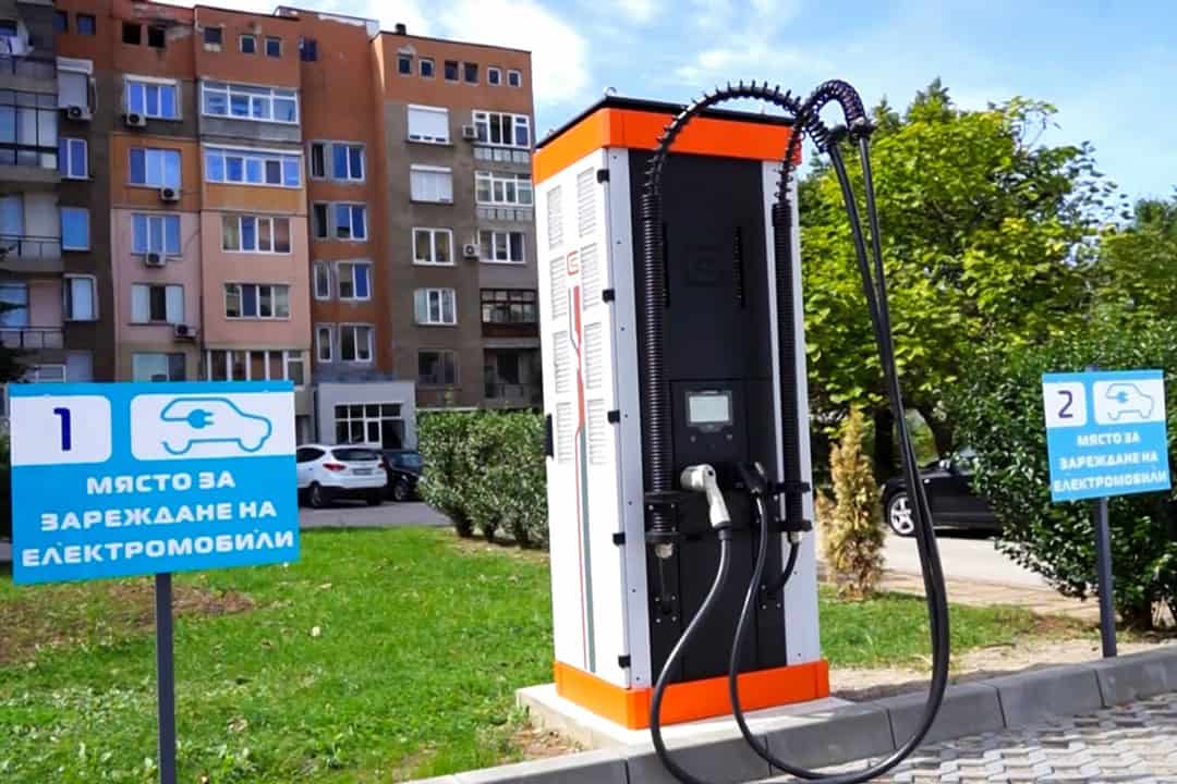 Бърза зарядна станция 50kW - гр. Враца